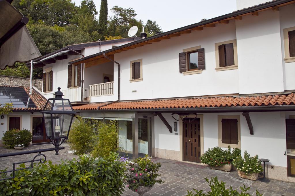 Albergo Grobberio San Martino Buon Albergo Exteriör bild